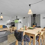 Amazing Home In Blavand With Sauna Hébergement de vacances Blåvand