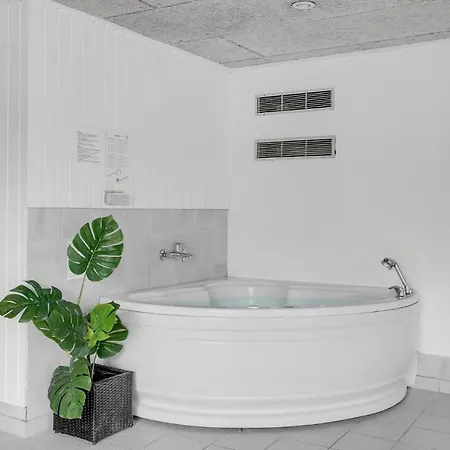 Pet Friendly In With Sauna Nyaraló